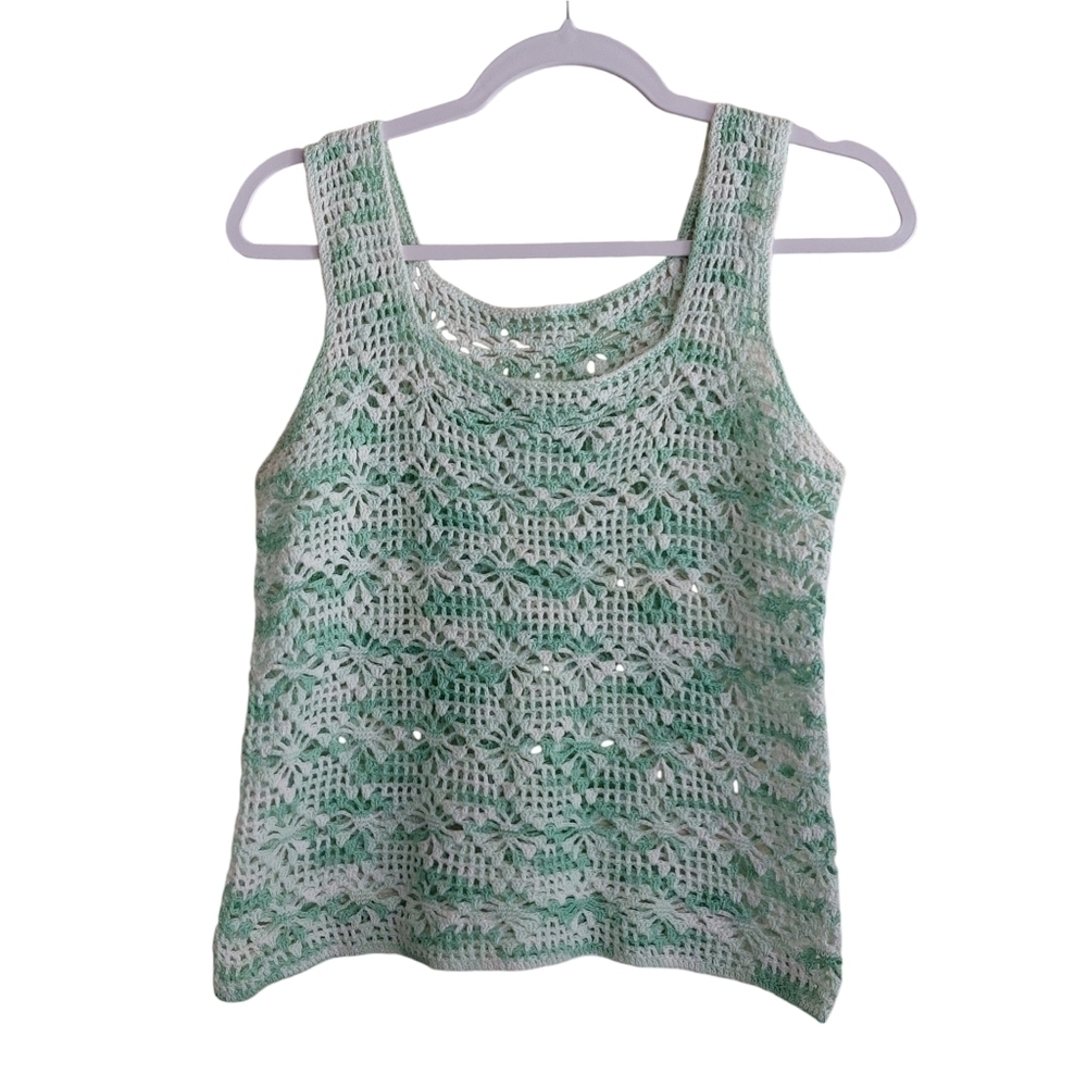 Y2K Crocheted Tank Top- no size tag 👚